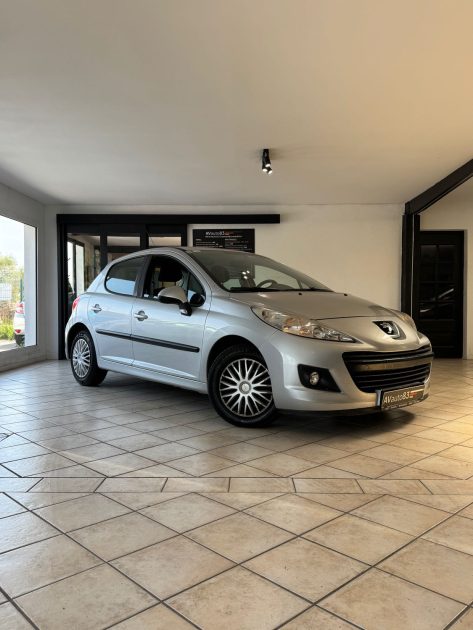 PEUGEOT 207 TRENDY 1.4 HDi 2010 – Entretien effectué – CT OK – Garantie 12 mois ou 15 000 km