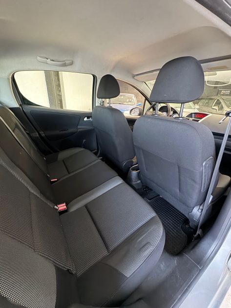 PEUGEOT 207 TRENDY 1.4 HDi 2010 – Entretien effectué – CT OK – Garantie 12 mois ou 15 000 km