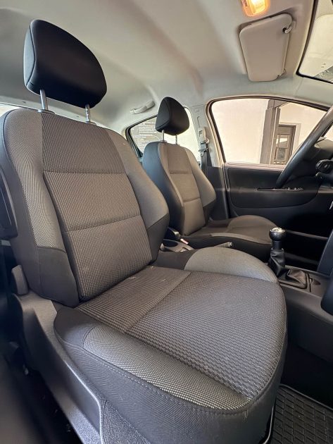 PEUGEOT 207 TRENDY 1.4 HDi 2010 – Entretien effectué – CT OK – Garantie 12 mois ou 15 000 km