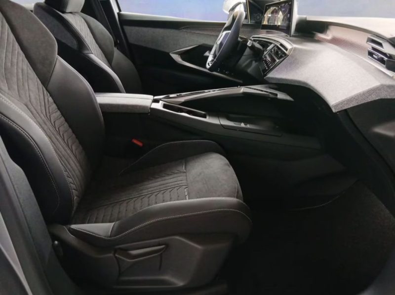 PEUGEOT 3008 GT 2026