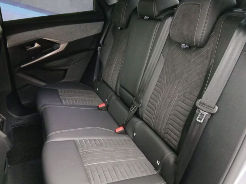 PEUGEOT 3008 GT 2026