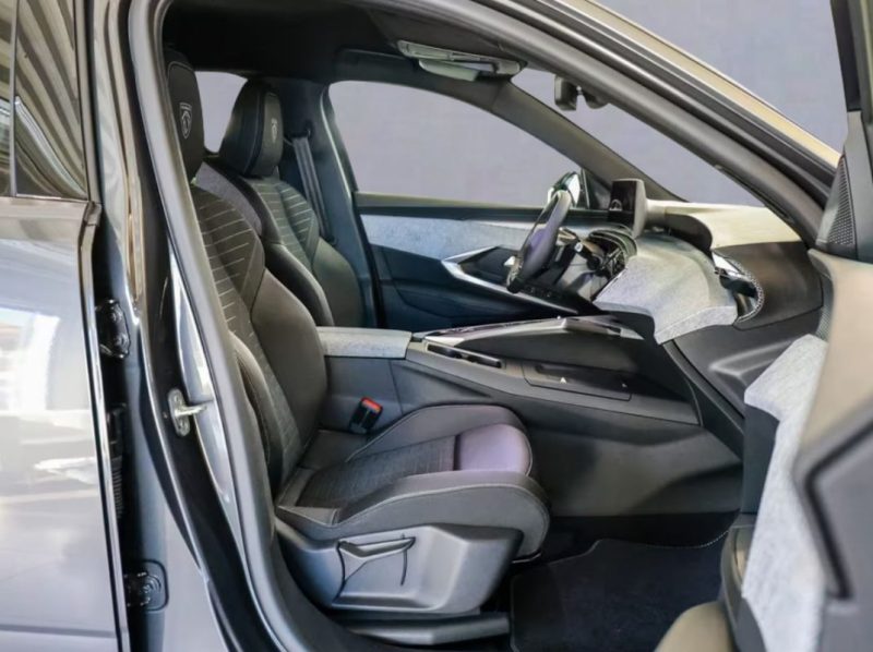 Peugeot 3008 GT Plug- In Hybrid 195 e 