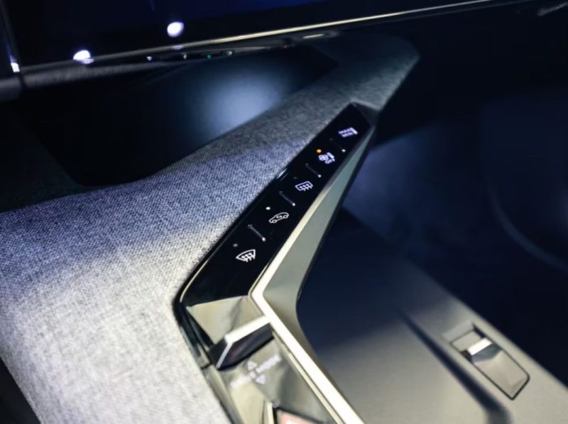Peugeot 3008 GT Plug- In Hybrid 195 e 