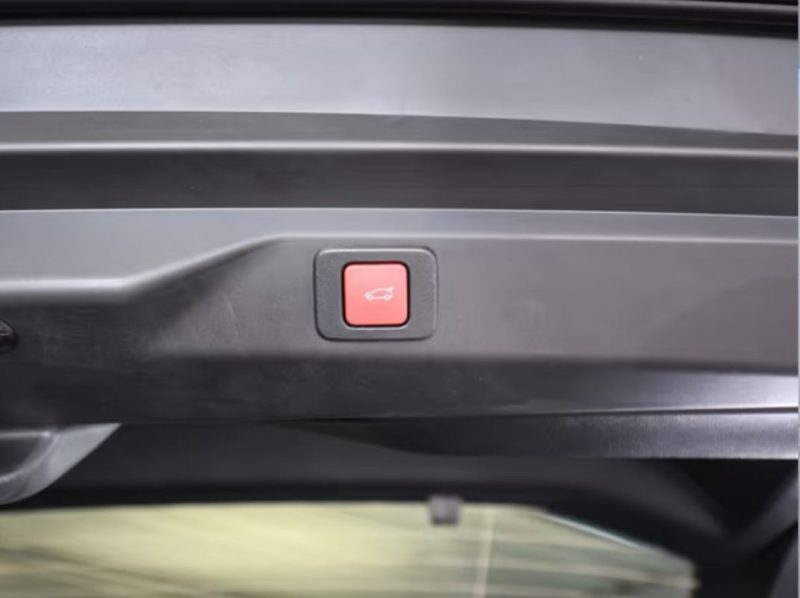 Peugeot 3008 GT Plug- In Hybrid 195 e 