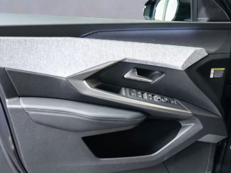 Peugeot 3008 GT Plug- In Hybrid 195 e 