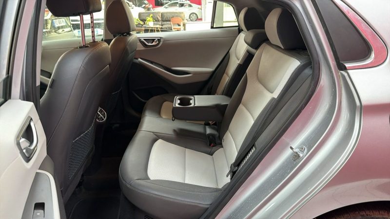 HYUNDAI IONIQ 1.6 BERLINE PHEV 141cv EXECUTIVE TOUTES OPTIONS/1 ERE MAIN/TVA RECUPERABLE