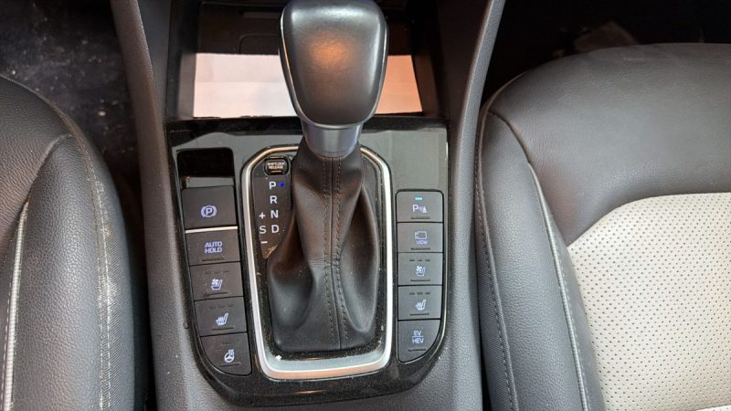 HYUNDAI IONIQ 1.6 BERLINE PHEV 141cv EXECUTIVE TOUTES OPTIONS/1 ERE MAIN/TVA RECUPERABLE