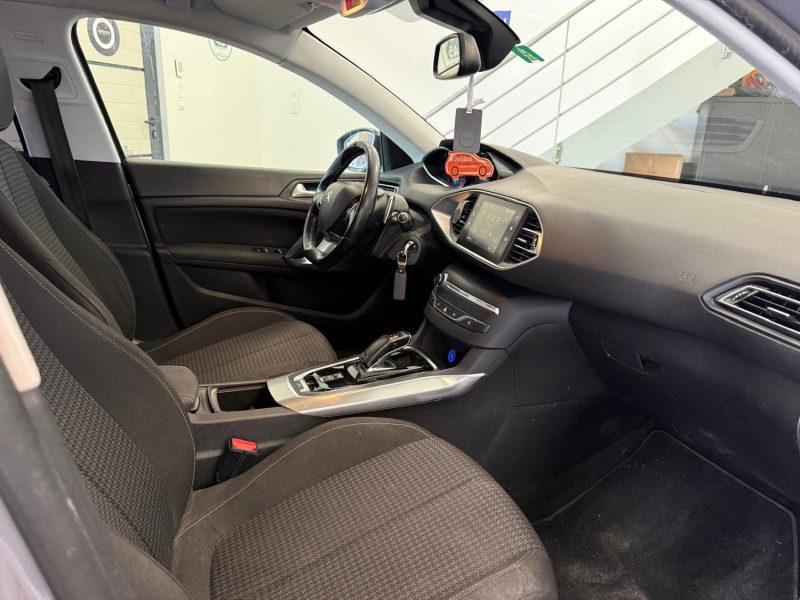  Peugeot 308 SW 1.5 BlueHdi 130ch EAT8 Active Business