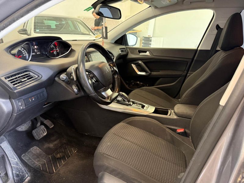  Peugeot 308 SW 1.5 BlueHdi 130ch EAT8 Active Business