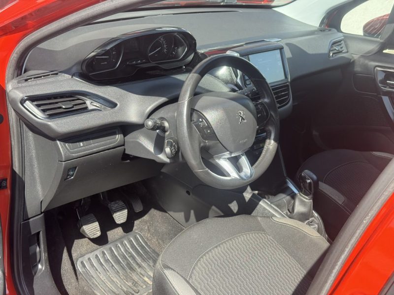 PEUGEOT 208 1.2 PURE TECH 82 ACTIVE 2016