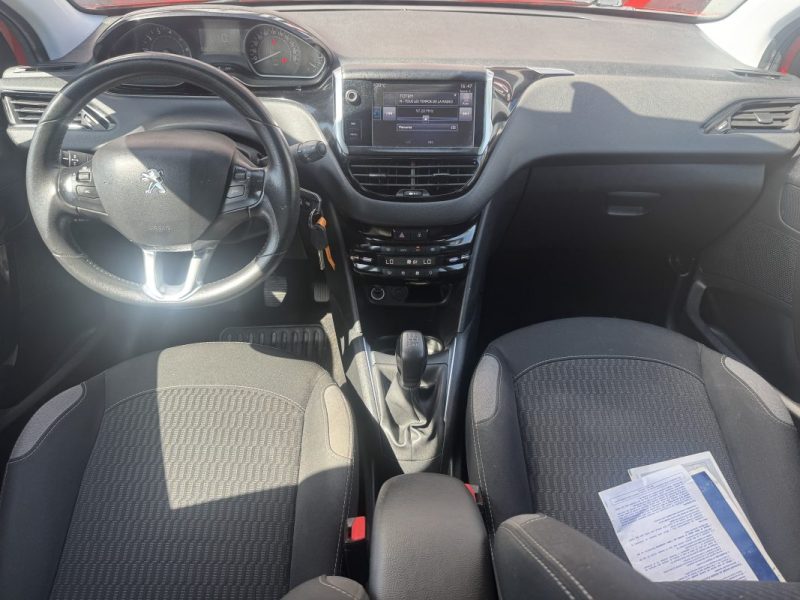 PEUGEOT 208 1.2 PURE TECH 82 ACTIVE 2016