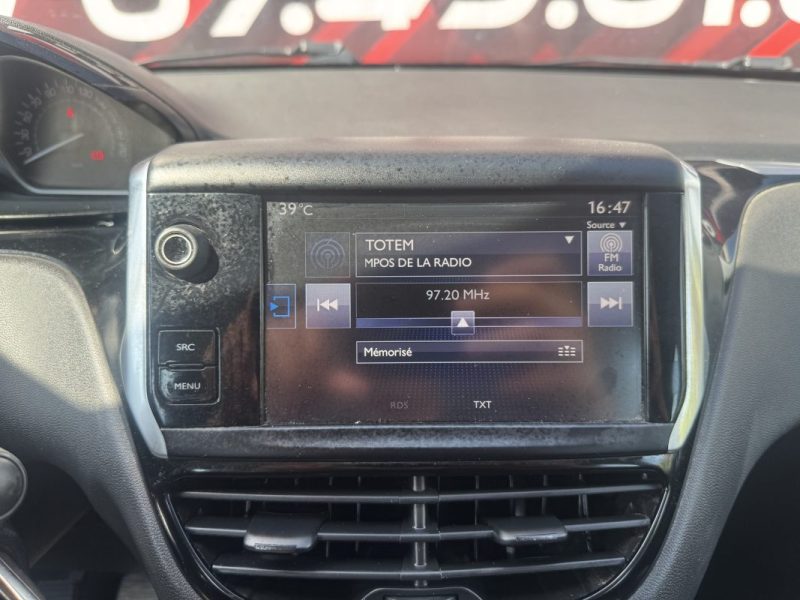 PEUGEOT 208 1.2 PURE TECH 82 ACTIVE 2016