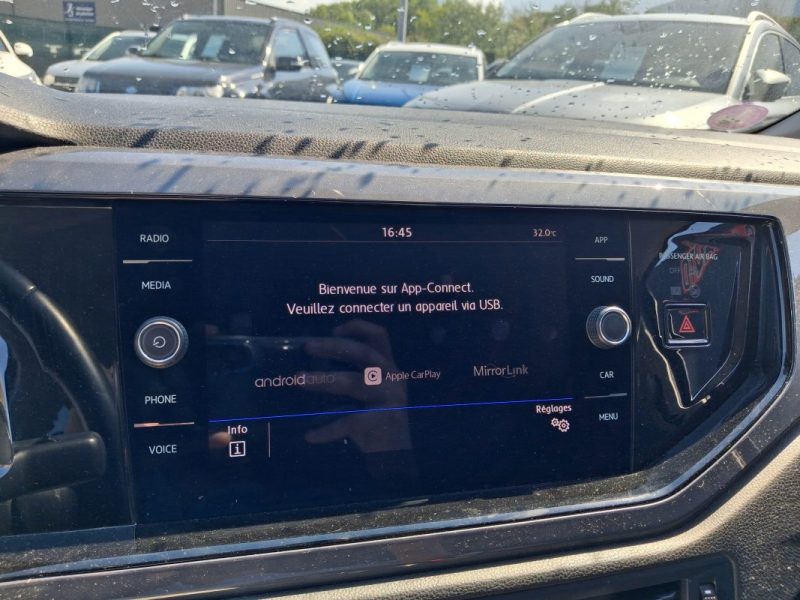 VOLKSWAGEN POLO  1.0 TSI 95 IQ DRIVE BVM6 ECRAN CARPLAY