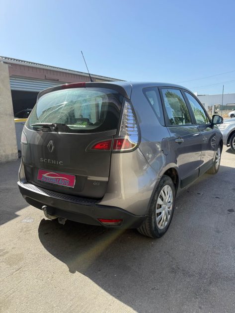 RENAULT SCENICIII 1.5 DCI 110 AUTHENTIQUE 2013