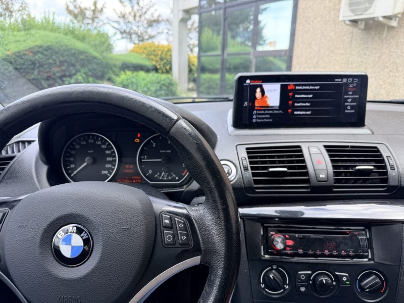 B.M.W. SERIE 1 118D CONNECTED DRIVE 2009
