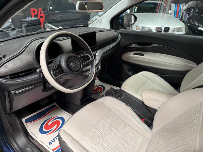 MAGNIFIQUE FIAT 500e BERLINE 118 CH LA PRIMA (SUIVI D’ENTRETIEN FIAT, CARPLAY) ⭐️⭐️⭐️⭐️⭐️