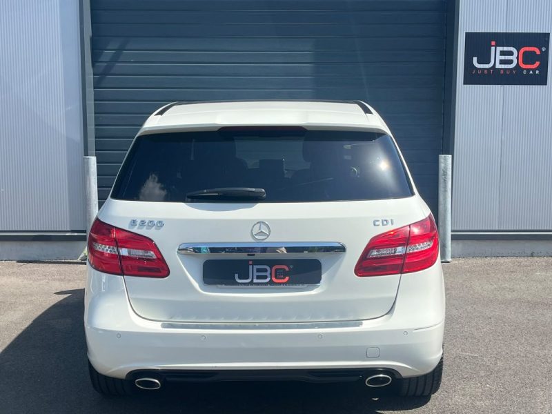 MERCEDES CLASSE B B200 CDI 136Ch FASCINATION- Full Option - Toit Ouvrant - Caméra de recul 