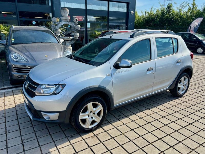 DACIA SANDERO TCE 90 STEPWAY AMBIANCE PRESTIGE 