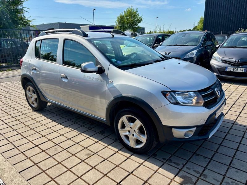 DACIA SANDERO TCE 90 STEPWAY AMBIANCE PRESTIGE 
