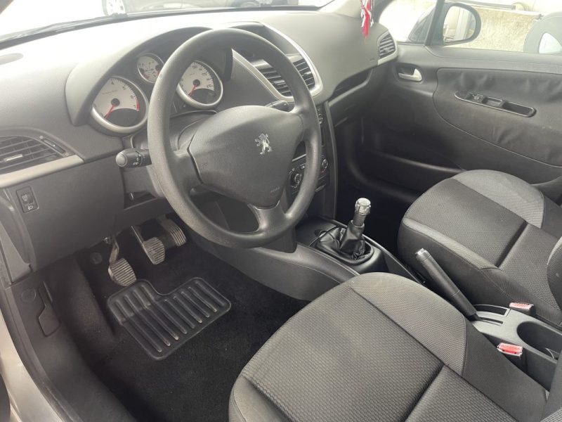 PEUGEOT 207 ACTIVE 1.4VTI 95CV PACK CLIM 93000KMS CT OK GARANTIE 
