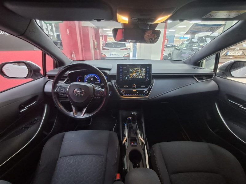 TOYOTA COROLLA BERLINE HYBRIDE 2.0 DYNAMIC BUSINESS 180cv/1 ERE MAIN/TVA RECUPERABLE