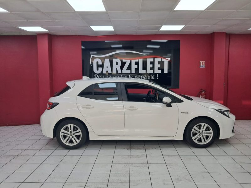 TOYOTA COROLLA BERLINE HYBRIDE 2.0 DYNAMIC BUSINESS 180cv/1 ERE MAIN/TVA RECUPERABLE