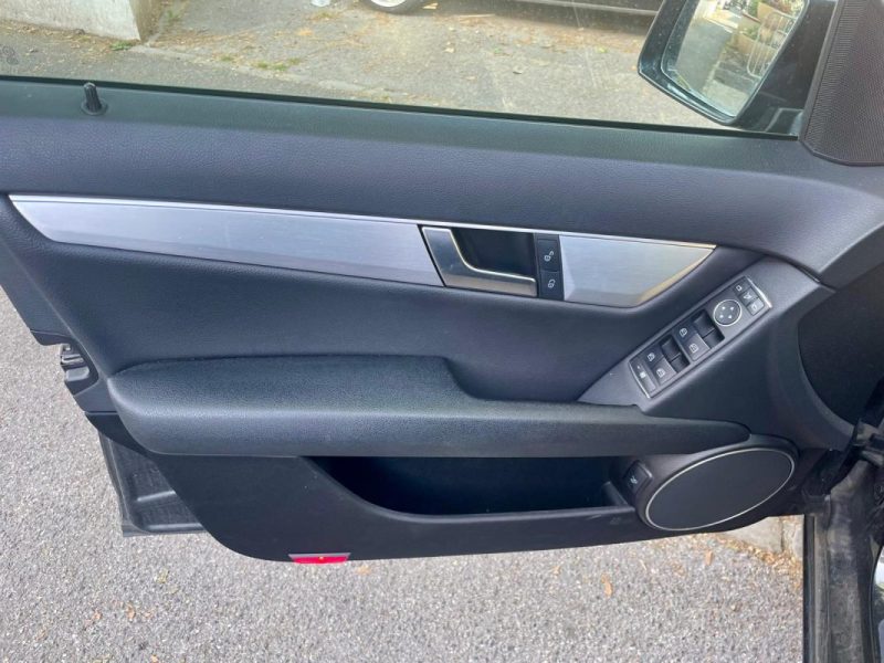 MERCEDES CLASSE C 200 CDI 136 AVANTGARDE BA 