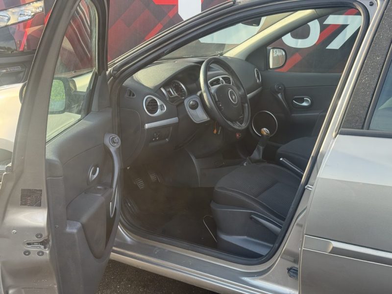 RENAULT CLIO III GRANDTOUR  1.5 DCI (KR0F) 2010