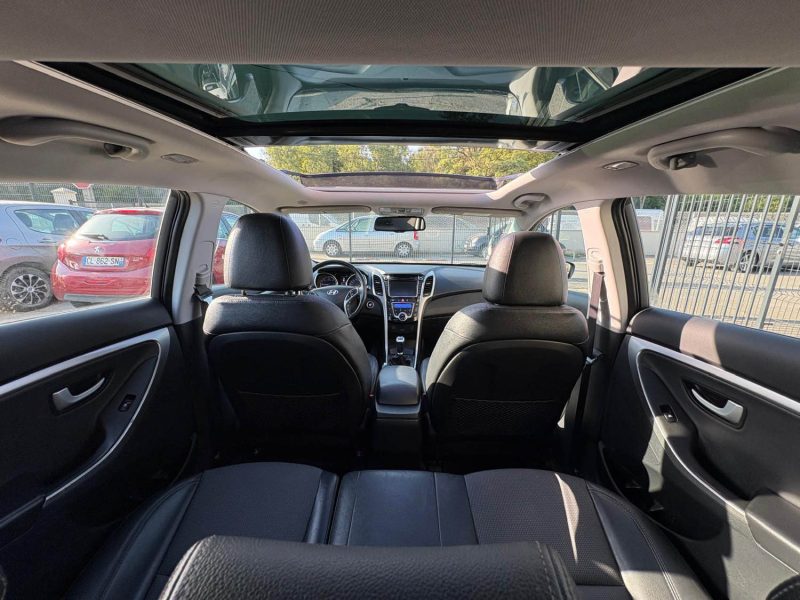 ✅HYUNDAI i30 1.6 CRDi 130ch TOIT OUVRANT✅