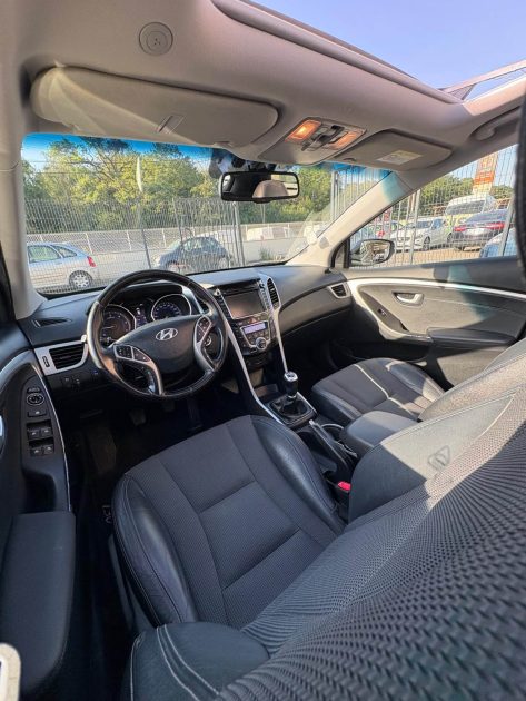 ✅HYUNDAI i30 1.6 CRDi 130ch TOIT OUVRANT✅