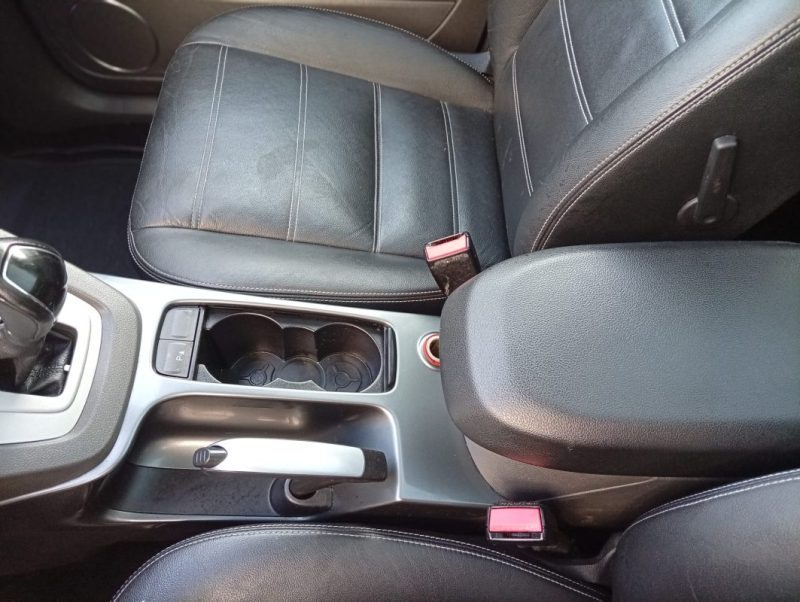 FORD KUGA 2.0 TDCI TITANIUM 2010