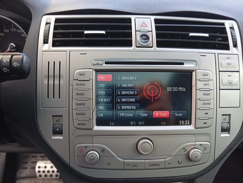 FORD KUGA 2.0 TDCI TITANIUM 2010