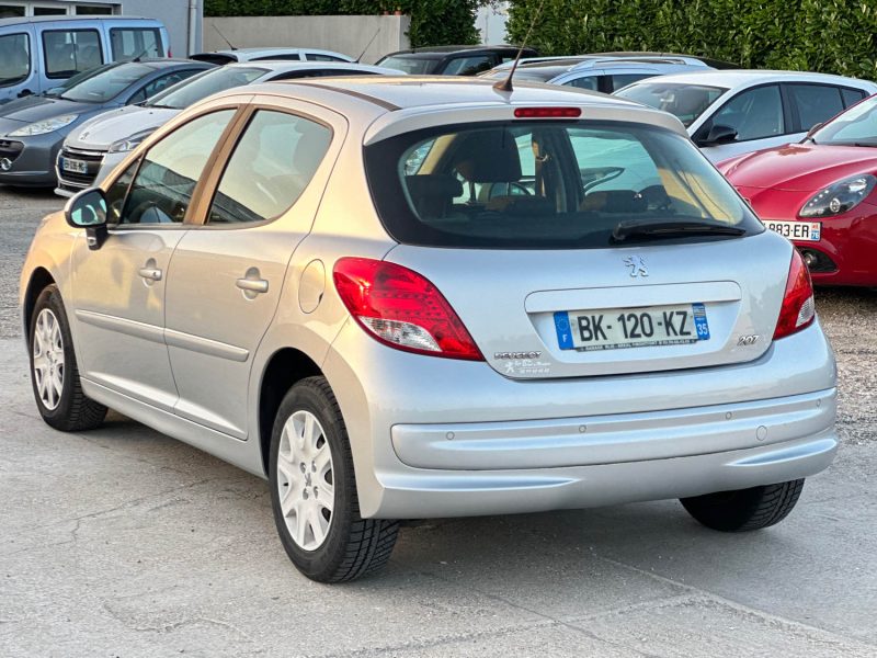 PEUGEOT 207 1.4 HDI 70CH ACCESS 2011