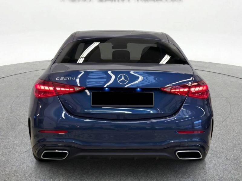 MERCEDES-BENZ C 220 D AMG LINE 2025