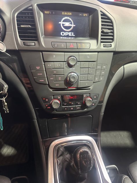 OPEL INSIGNIA 2.0 CDTI 130 EDITION 2012
