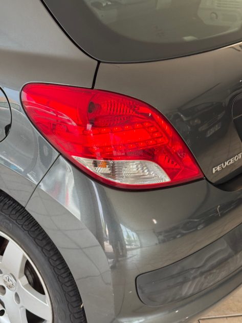 PEUGEOT 207 1.4i 75cv Urban Style - Embrayage Neuf - Distribution Neuve - Garantie 12 mois/15.000km