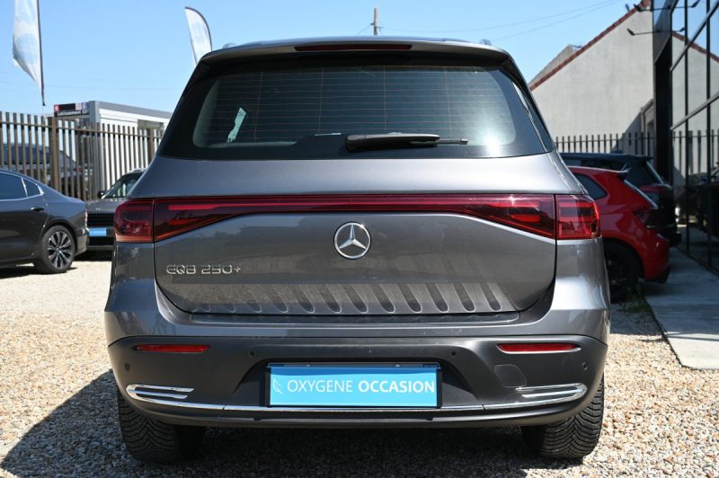 MERCEDES EQB 250+ EDITION 02/2024