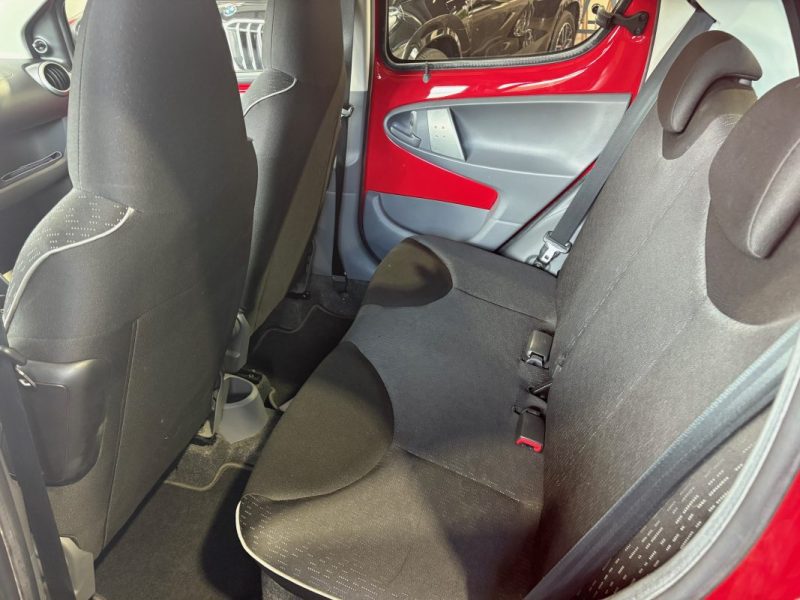 PEUGEOT 107  URBAN 3P