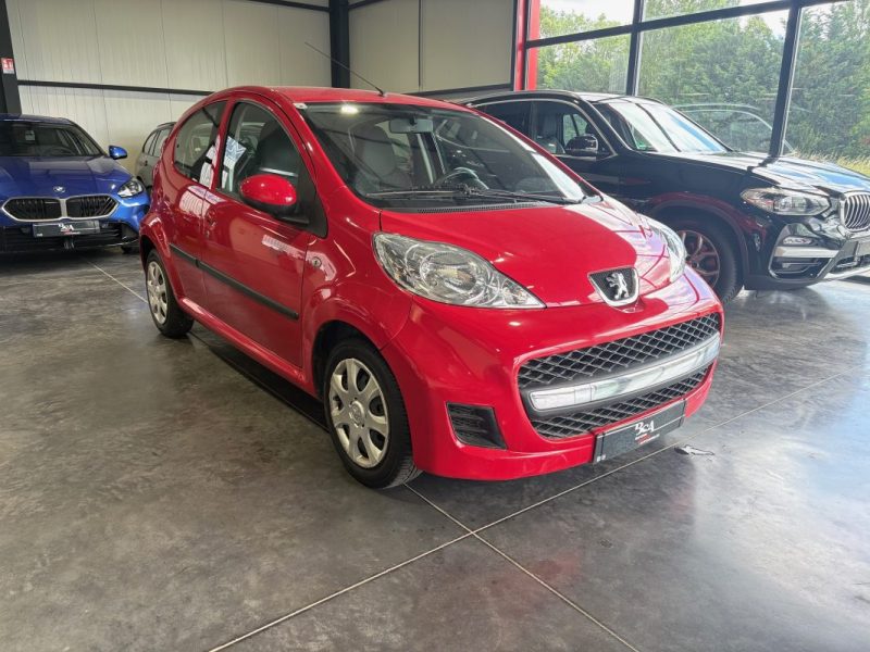 PEUGEOT 107  URBAN 3P