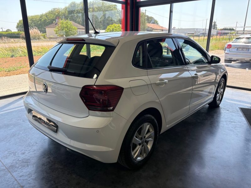 VOLKSWAGEN POLO CONFORTLINE 2018