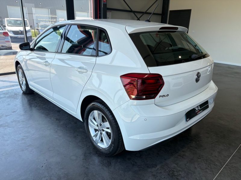 VOLKSWAGEN POLO CONFORTLINE 2018