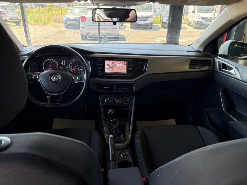 VOLKSWAGEN POLO CONFORTLINE 2018