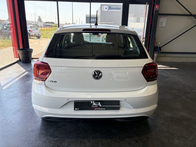 VOLKSWAGEN POLO CONFORTLINE 2018