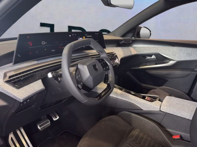 PEUGEOT 3008  GT EXCLUSIVE 2026