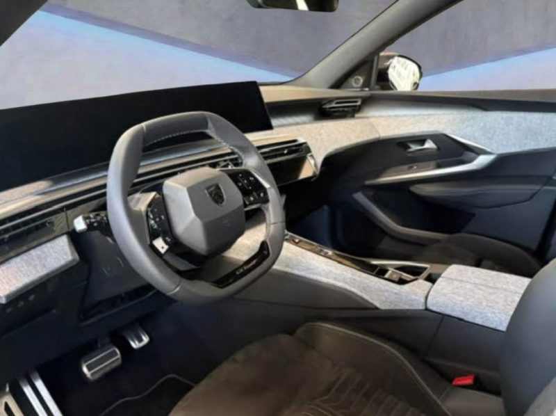 PEUGEOT 3008  GT EXCLUSIVE 2026