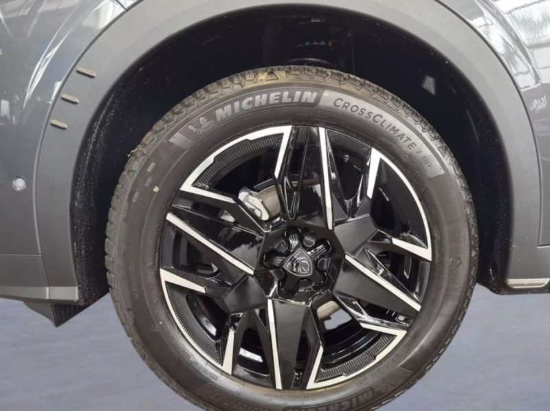 PEUGEOT 3008  GT EXCLUSIVE 2026