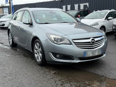 OPEL INSIGNIA ST 2.0 CDTI 140 EDITION 2014