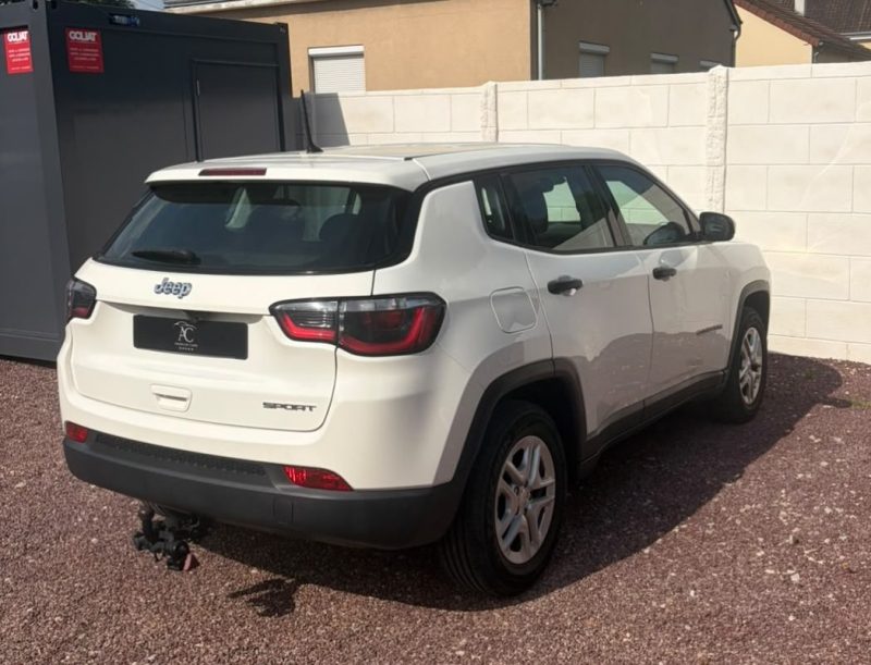 Jeep Compass 1.4 Multi Air 140 Sport 4X2 (Entretien Complet / Attelage)