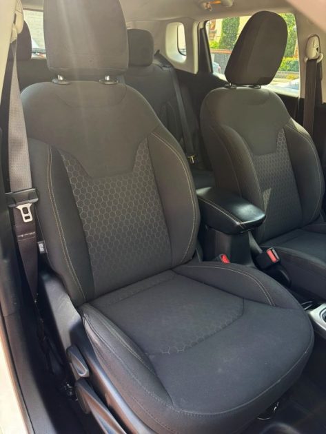Jeep Compass 1.4 Multi Air 140 Sport 4X2 (Entretien Complet / Attelage)
