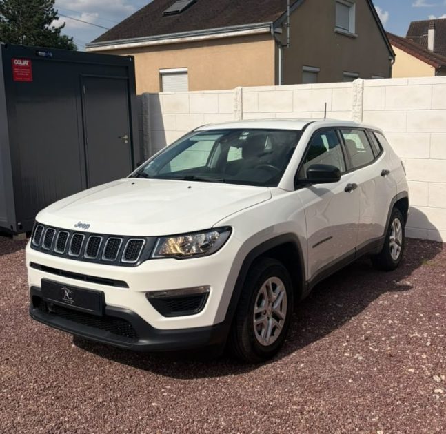 Jeep Compass 1.4 Multi Air 140 Sport 4X2 (Entretien Complet / Attelage)